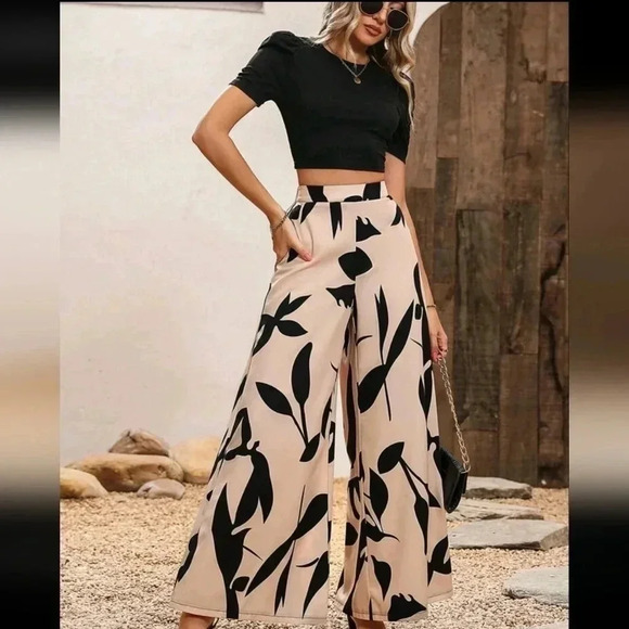 Women Summer Black Knitted Top And Floral Wide Leg Pants 2pcs Set - Picture 3 of 6